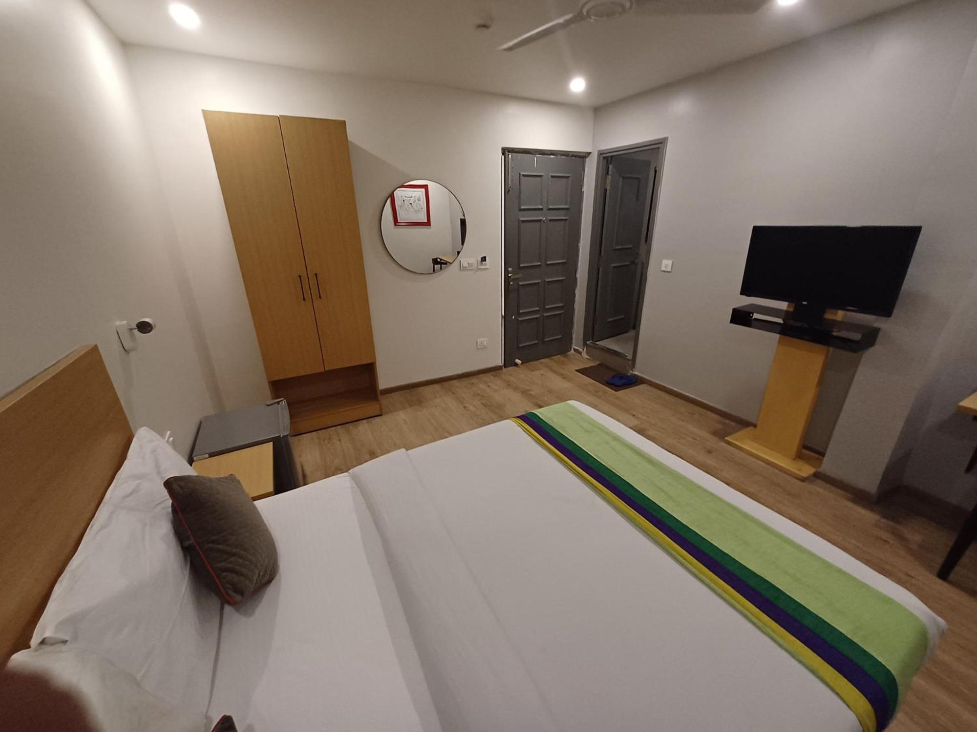 Hotel Chetram Elite Near Railway Station Τζαϊπούρ Εξωτερικό φωτογραφία